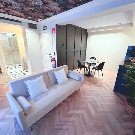 Lemon Apartment