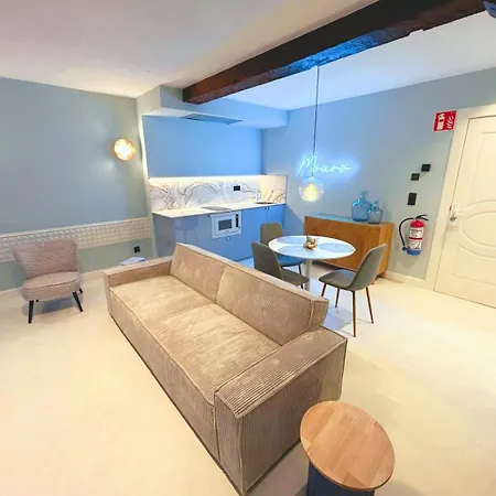 Lemon Apartment *
