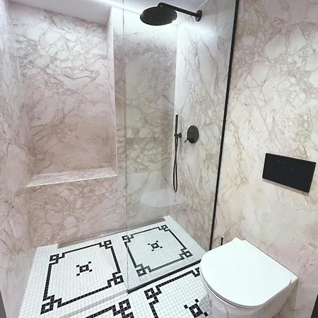 Lemon Apartment *